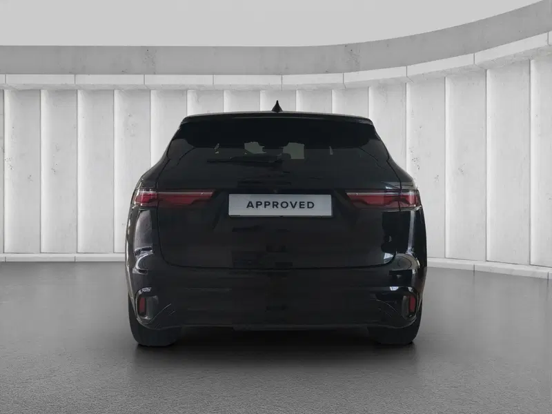 Jaguar F-Pace usata a Milano (7)