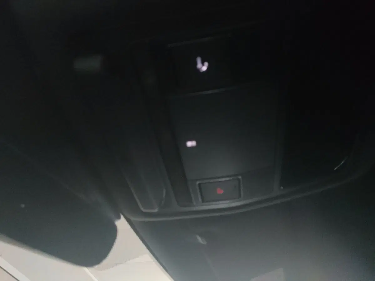 Jaguar F-Pace usata a Milano (19)