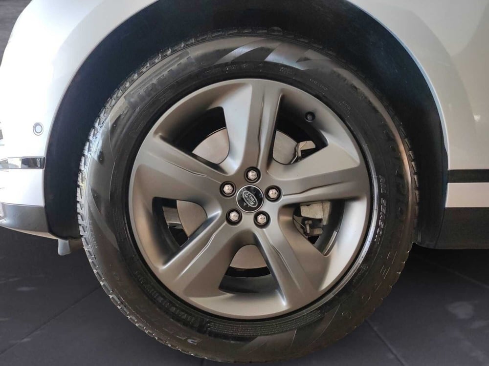 Land Rover Range Rover Velar usata a Perugia (9)