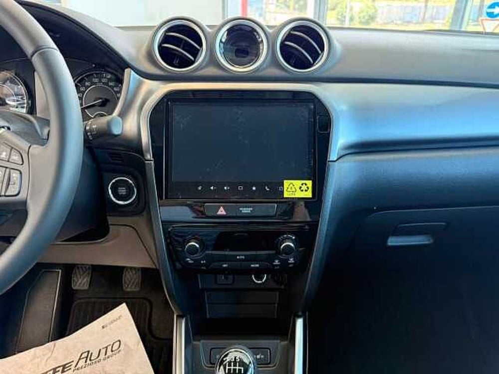 Suzuki Vitara nuova a Teramo (15)