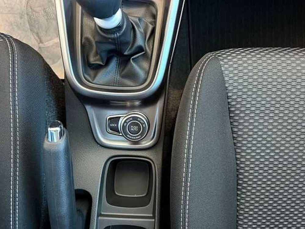 Suzuki Vitara nuova a Teramo (17)