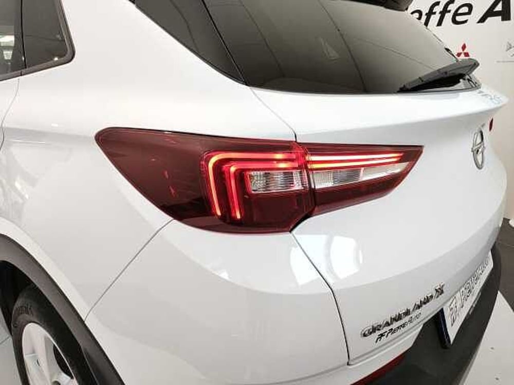 Opel Grandland X usata a Teramo (8)