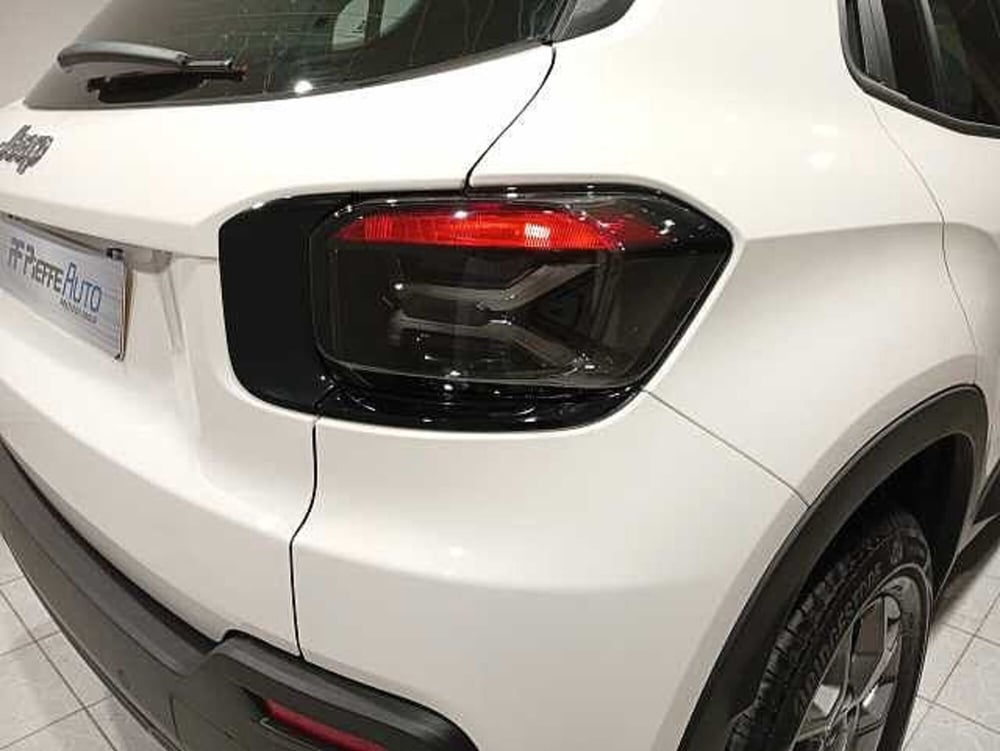Jeep Avenger nuova a Teramo (20)