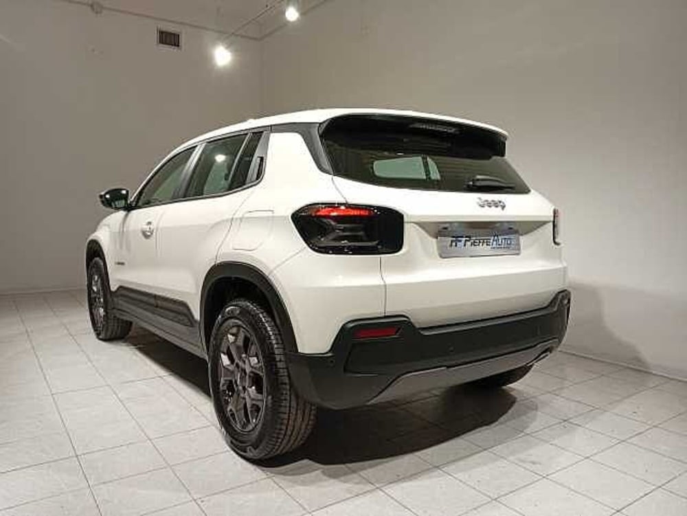 Jeep Avenger nuova a Teramo (4)