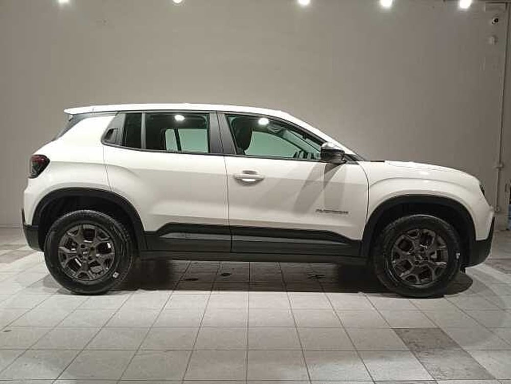 Jeep Avenger nuova a Teramo (8)