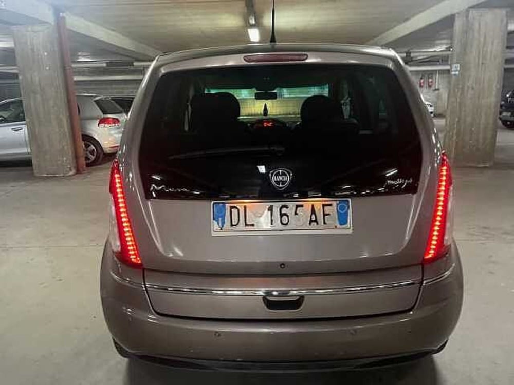 Lancia Musa usata a Genova (4)