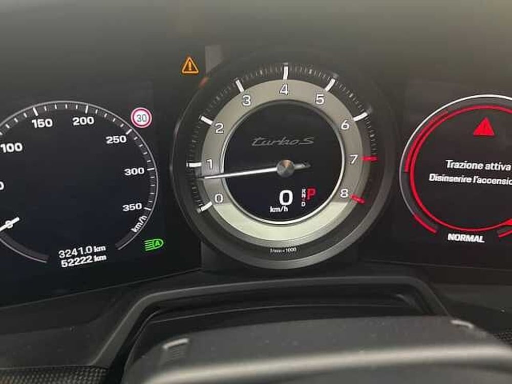 Porsche 911 Coupé nuova a Napoli (10)