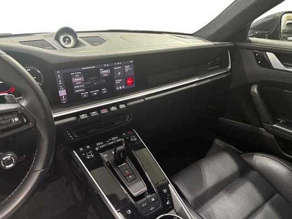 Porsche 911 Coupé nuova a Napoli (13)