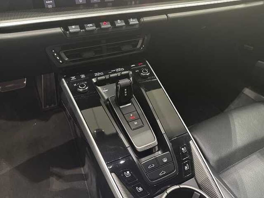 Porsche 911 Coupé nuova a Napoli (19)