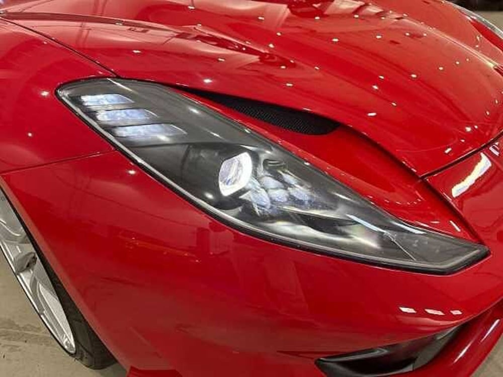 Ferrari 812 Coupé nuova a Napoli (10)