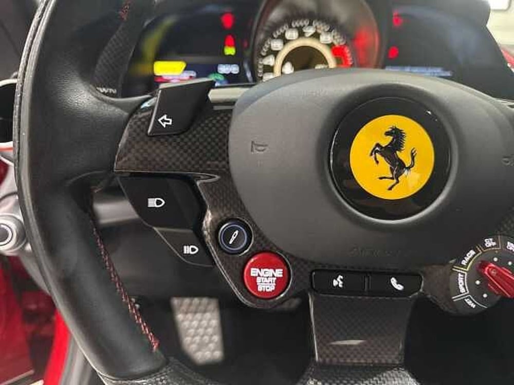 Ferrari 812 Coupé nuova a Napoli (14)