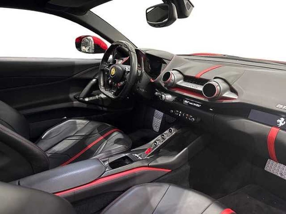 Ferrari 812 Coupé nuova a Napoli (16)