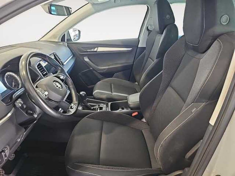 Skoda Karoq usata a Lecco (12)