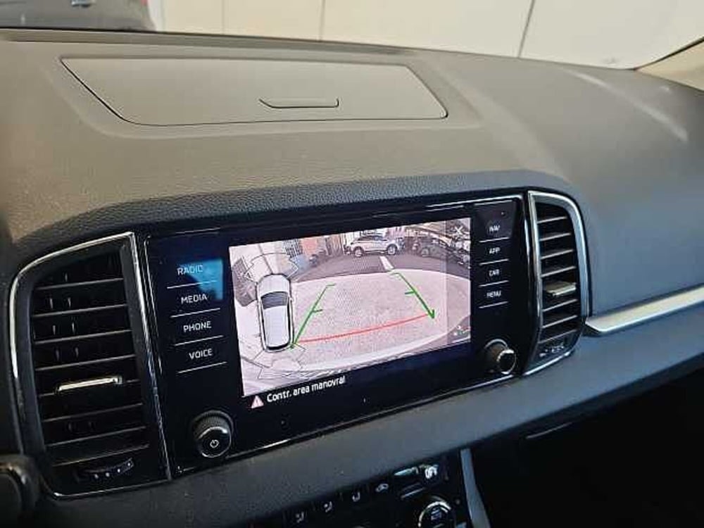 Skoda Karoq usata a Lecco (17)