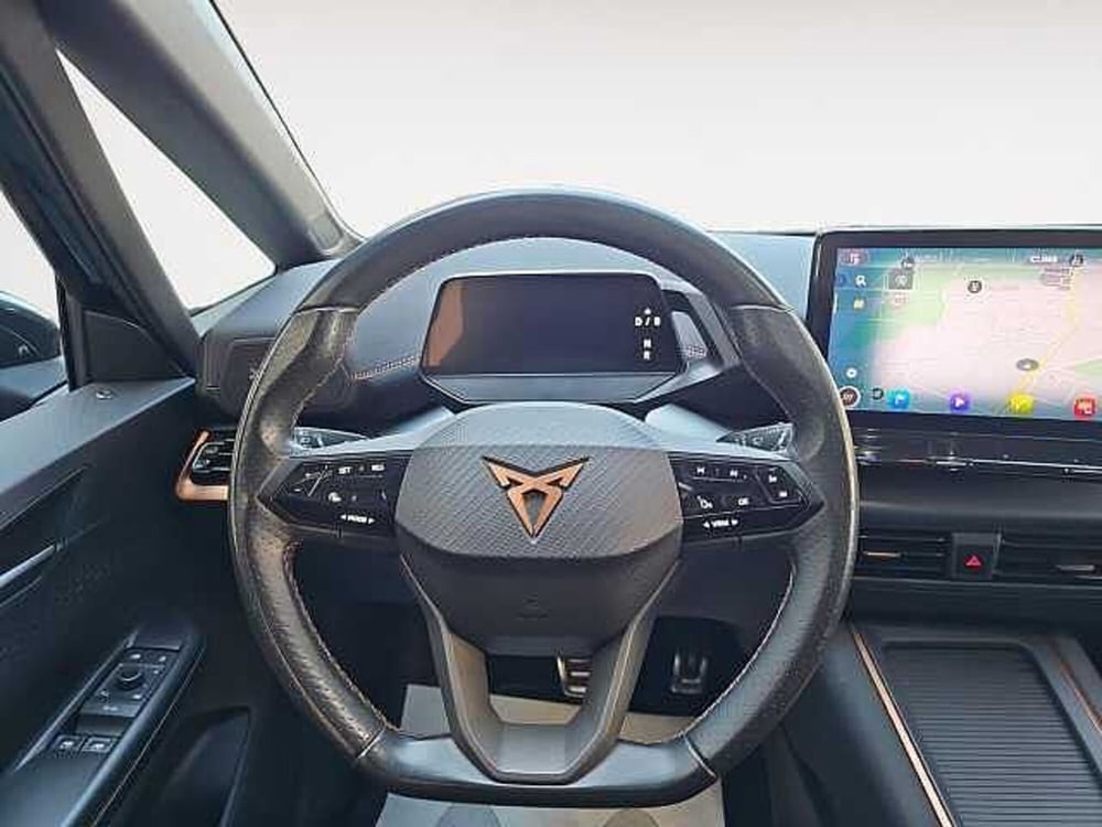 Cupra Born usata a Lecco (11)