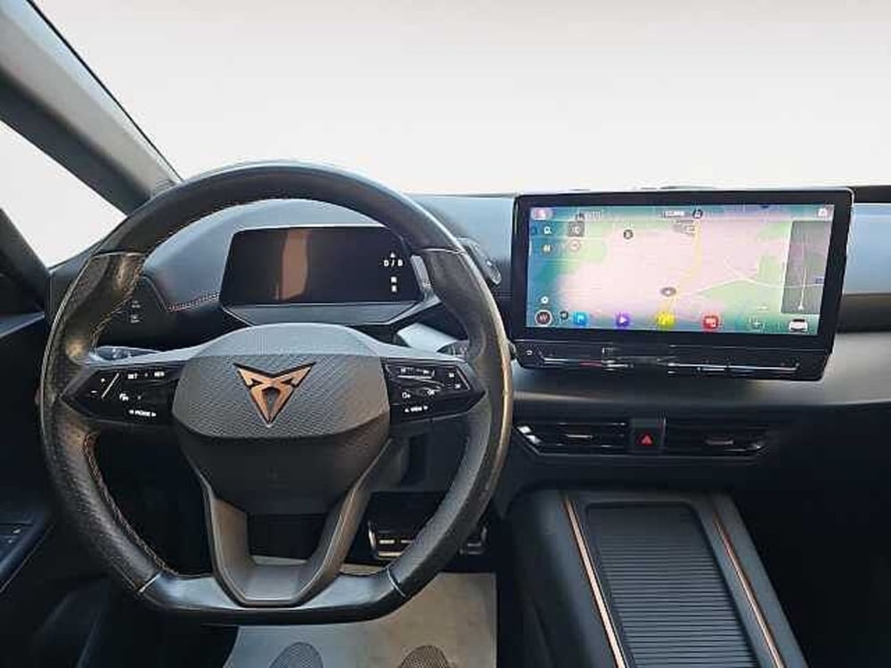 Cupra Born usata a Lecco (9)