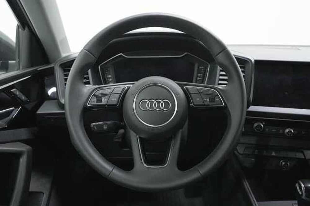 Audi A1 Sportback usata a Como (6)