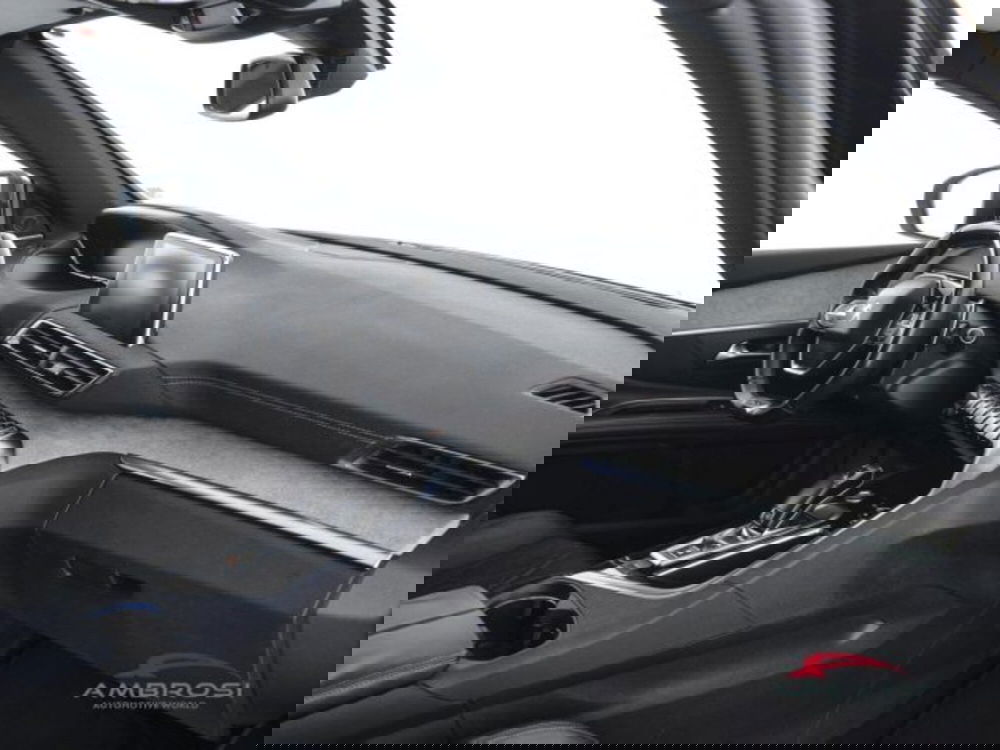 Peugeot 5008 usata a Perugia (14)