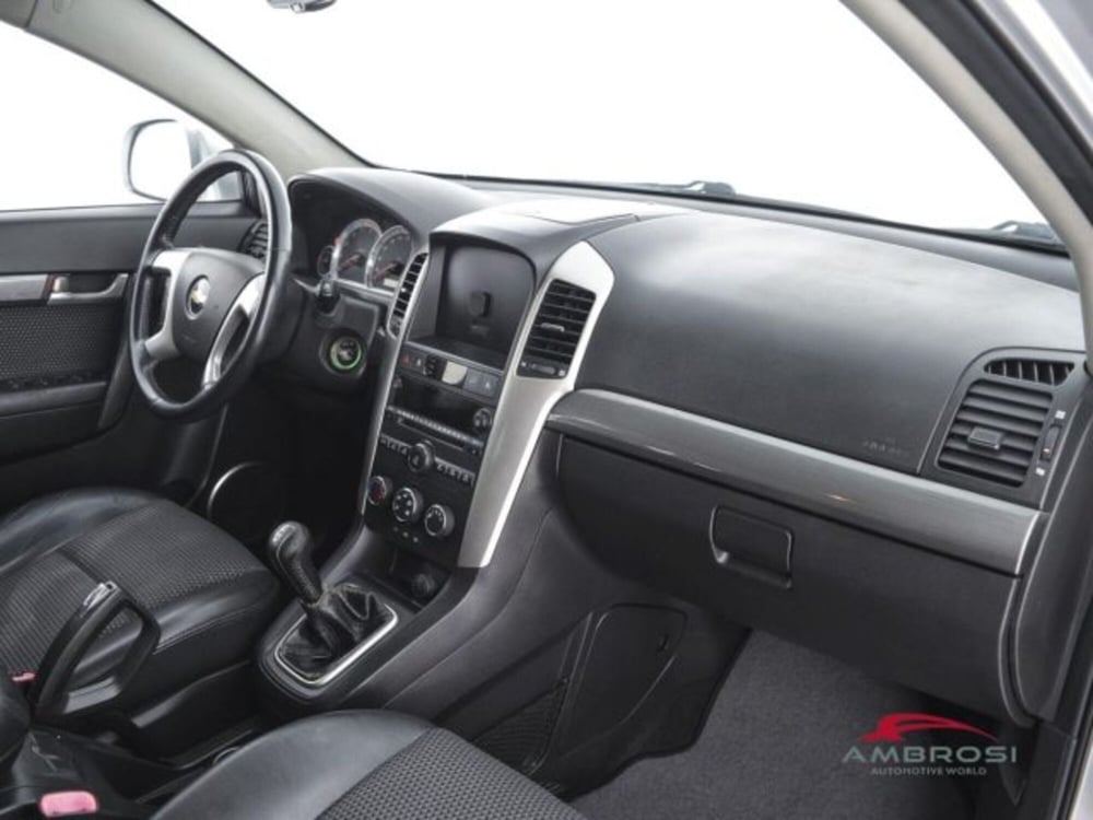 Chevrolet Captiva usata a Perugia (14)