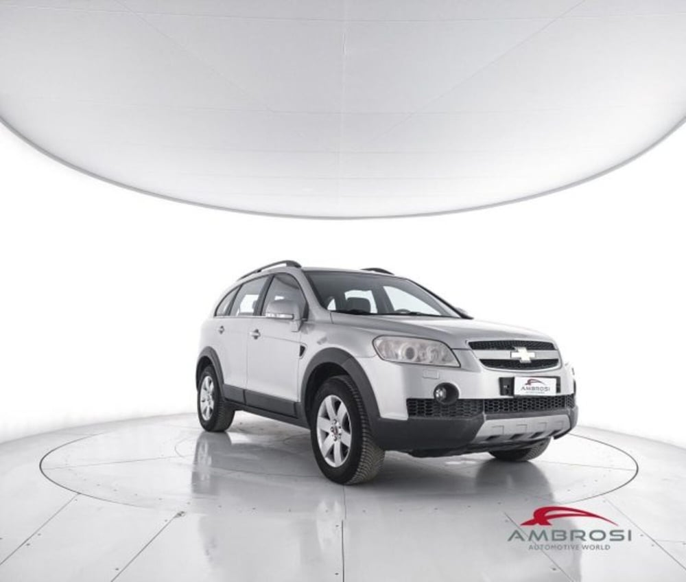 Chevrolet Captiva usata a Perugia (2)
