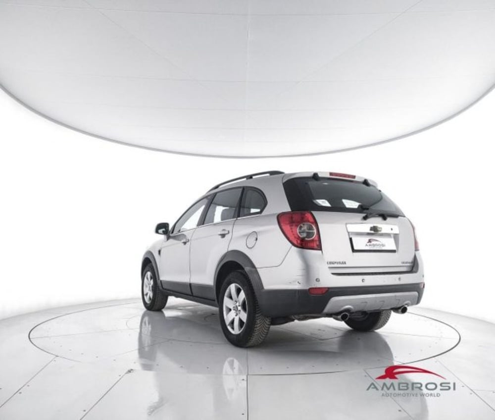 Chevrolet Captiva usata a Perugia (4)