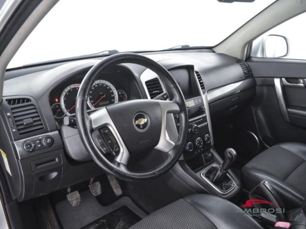 Chevrolet Captiva usata a Perugia (8)