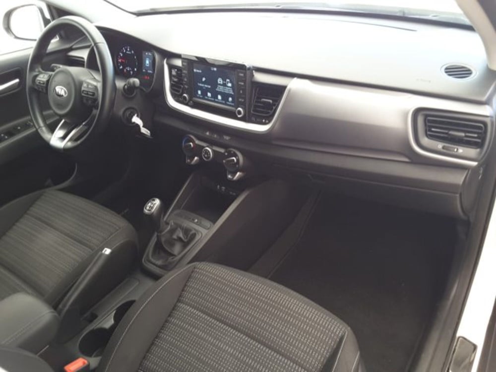 Kia Stonic usata a Firenze (10)