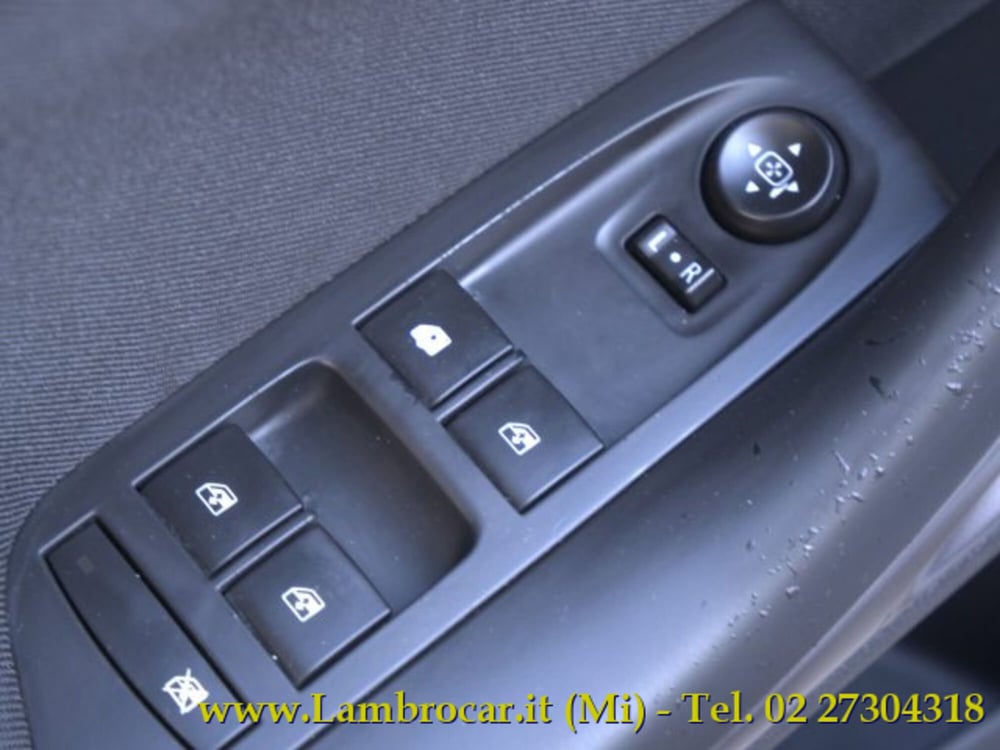 Opel Astra usata a Milano (10)