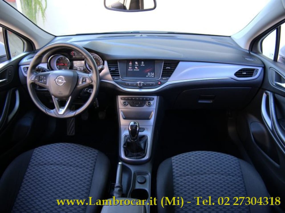 Opel Astra usata a Milano (2)