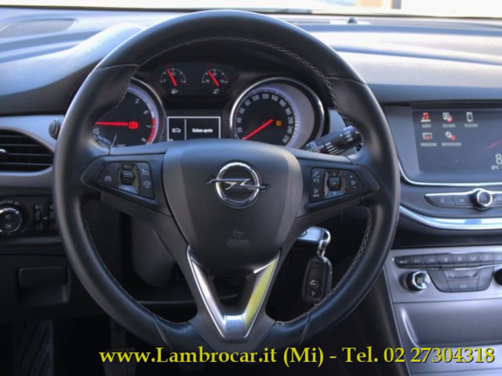 Opel Astra usata a Milano (5)