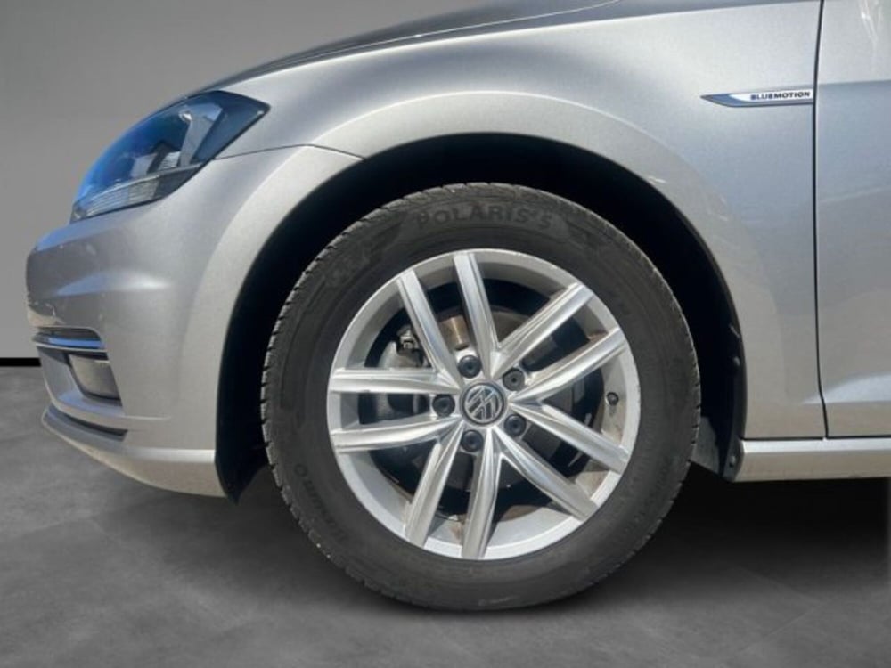 Volkswagen Golf nuova a Lecce (10)