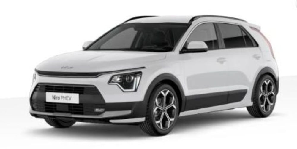 Kia Niro nuova a Como