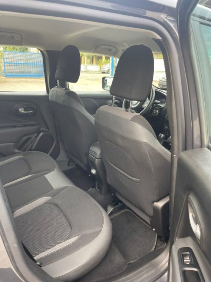 Jeep Renegade usata a Novara (14)