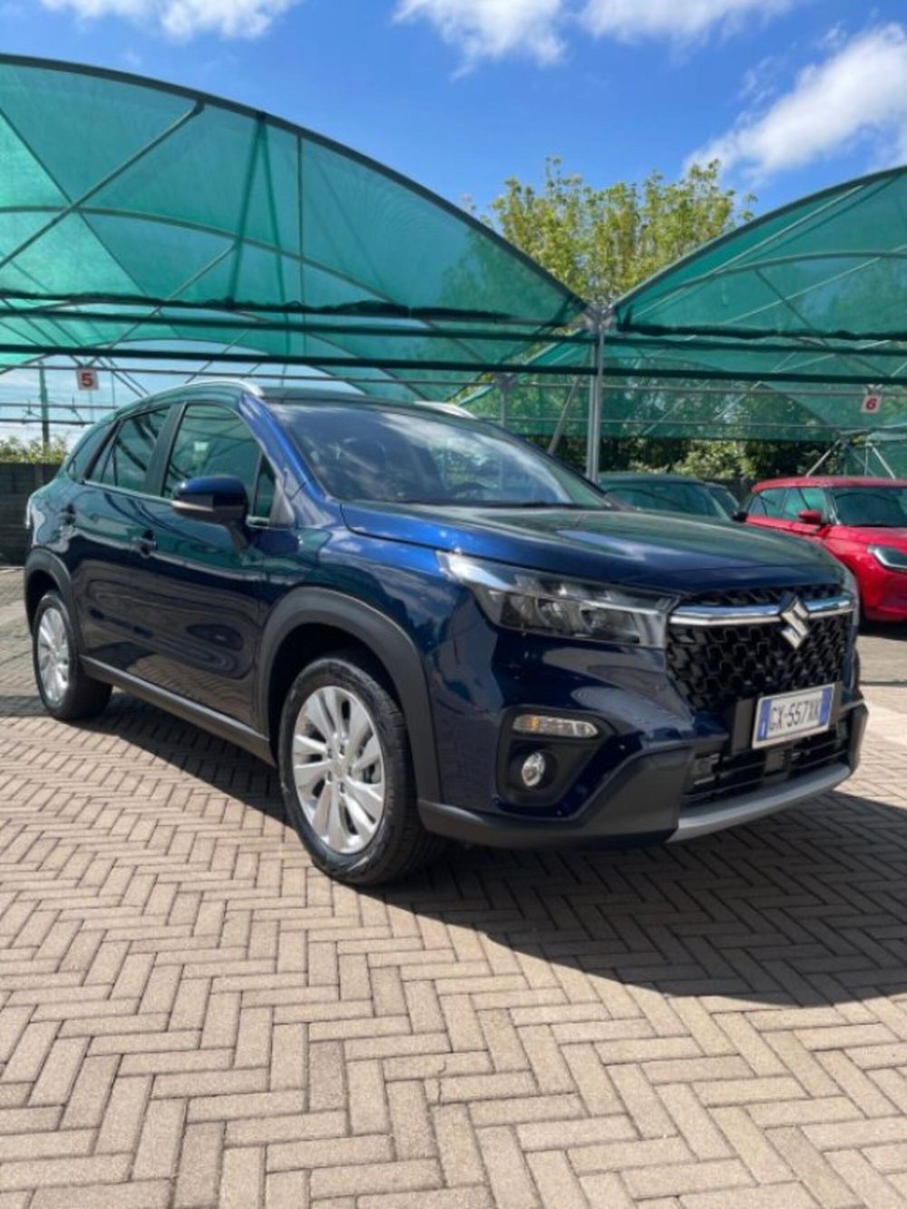 Suzuki S-Cross nuova a Novara (3)