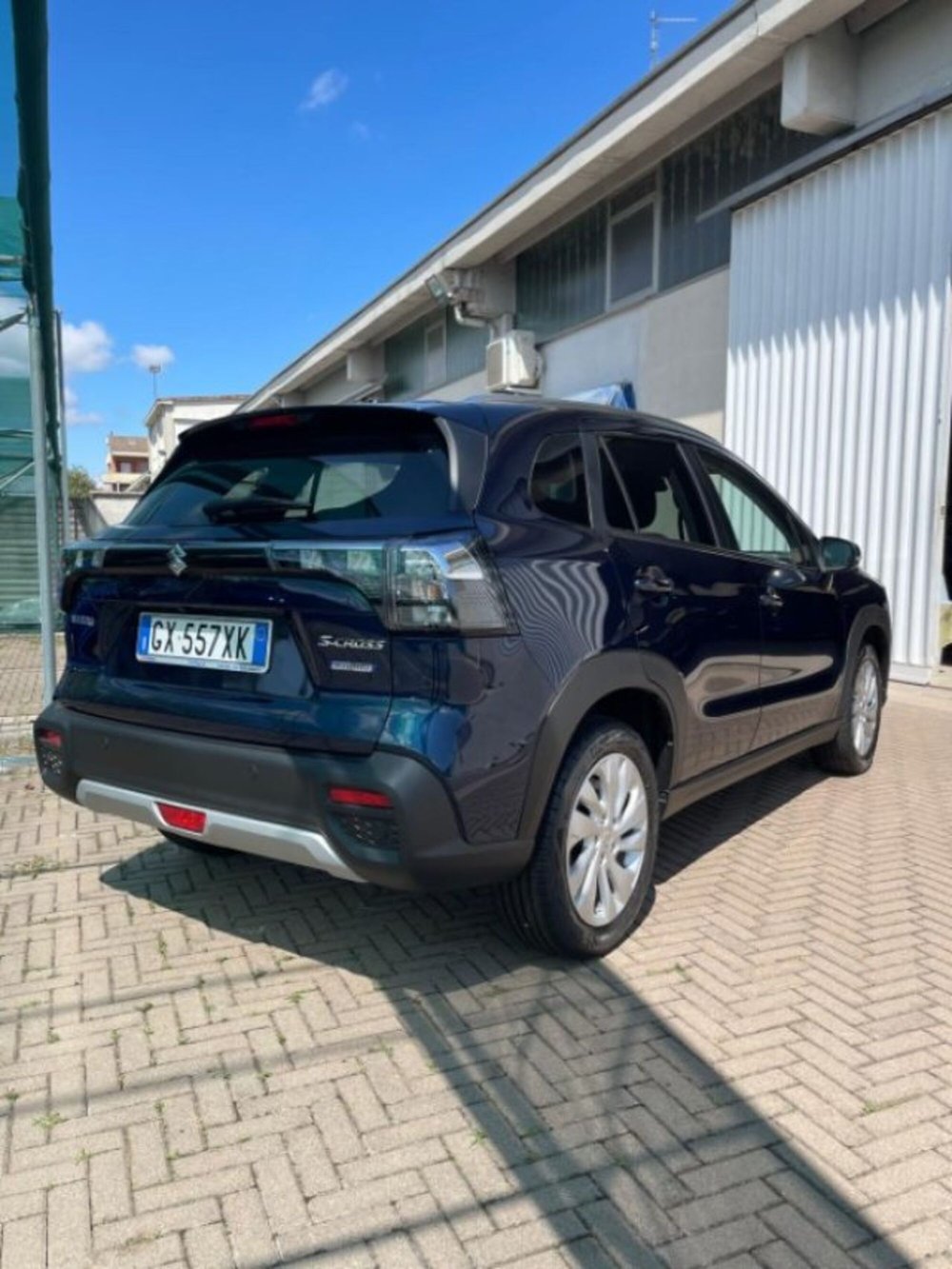 Suzuki S-Cross nuova a Novara (5)