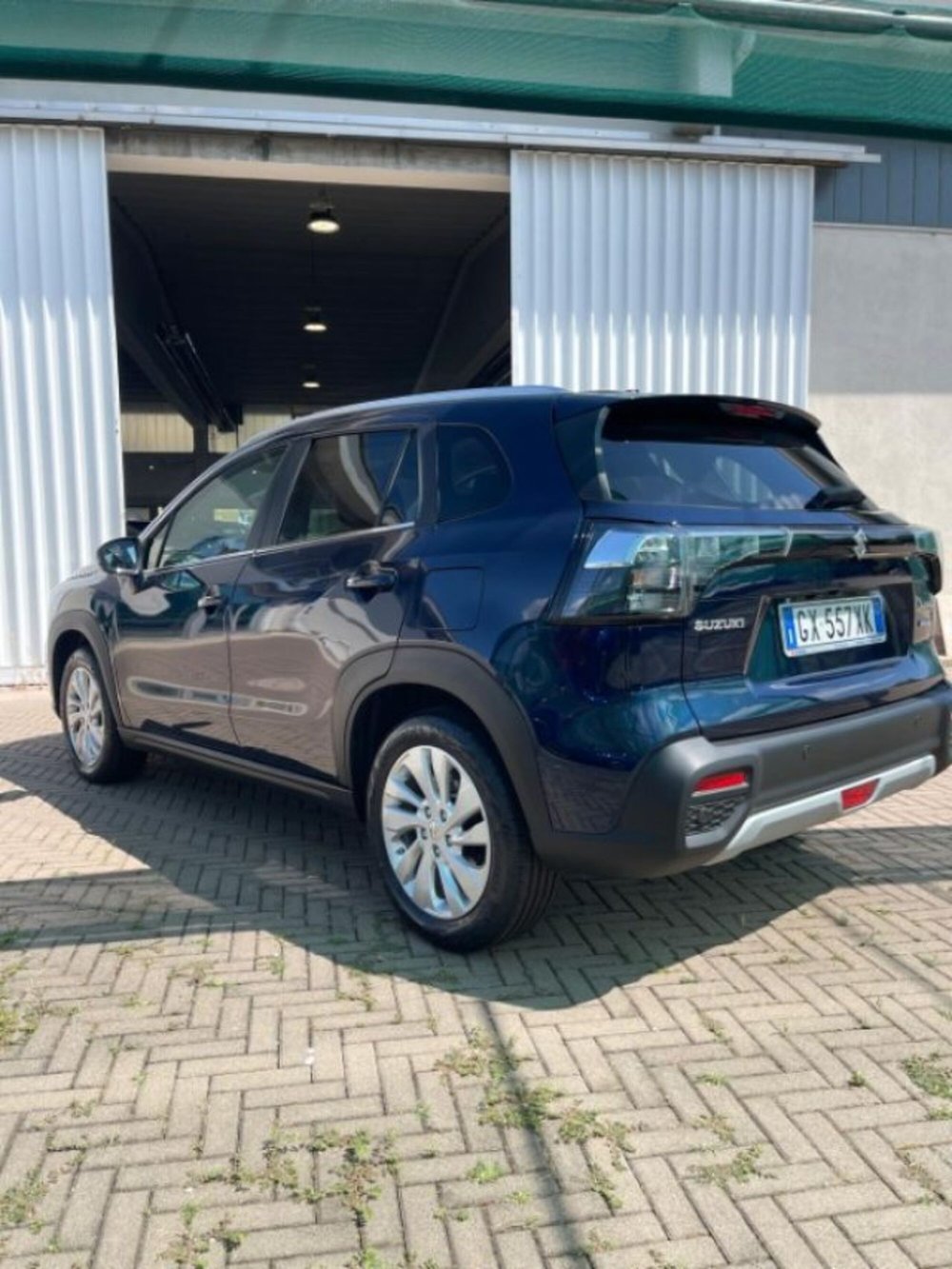 Suzuki S-Cross nuova a Novara (6)