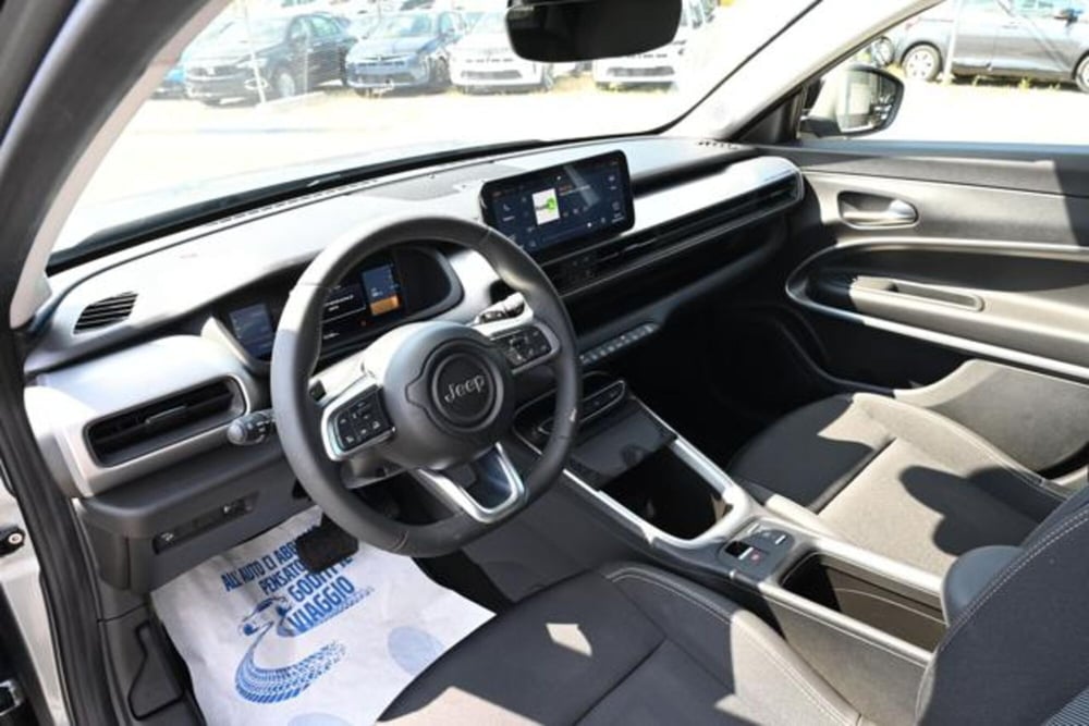 Jeep Avenger usata a Torino (13)