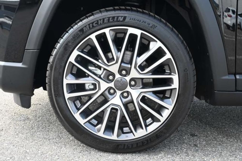 Jeep Compass nuova a Torino (10)