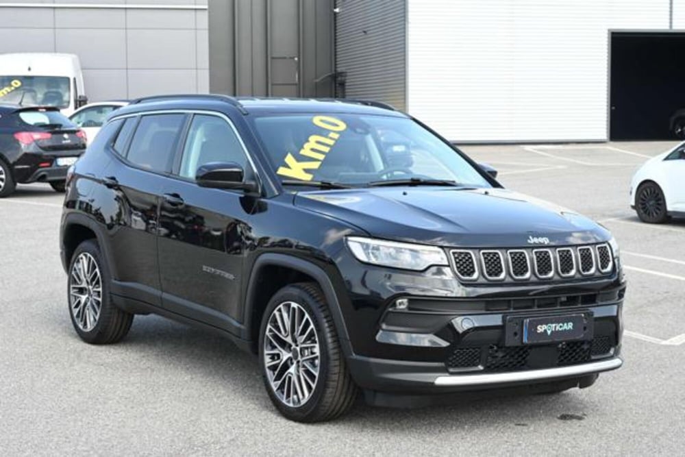 Jeep Compass nuova a Torino (3)