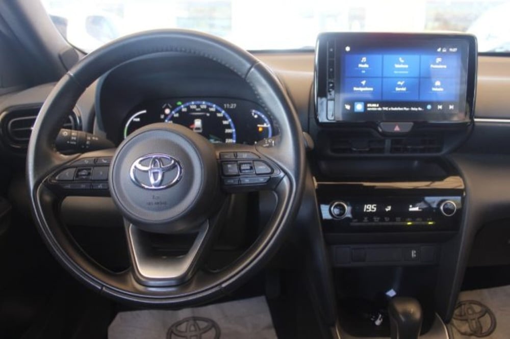 Toyota Yaris Cross usata a Roma (10)