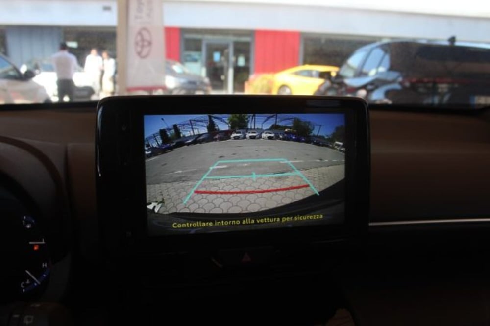 Toyota Yaris Cross usata a Roma (18)