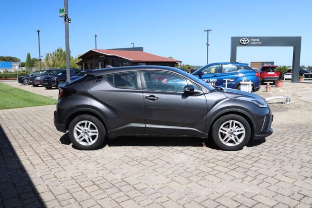 Toyota Toyota C-HR usata a Roma (3)