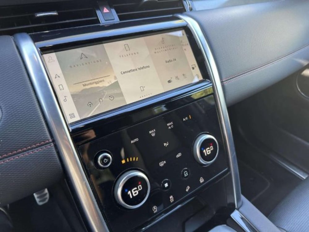 Land Rover Discovery Sport usata a Siena (13)