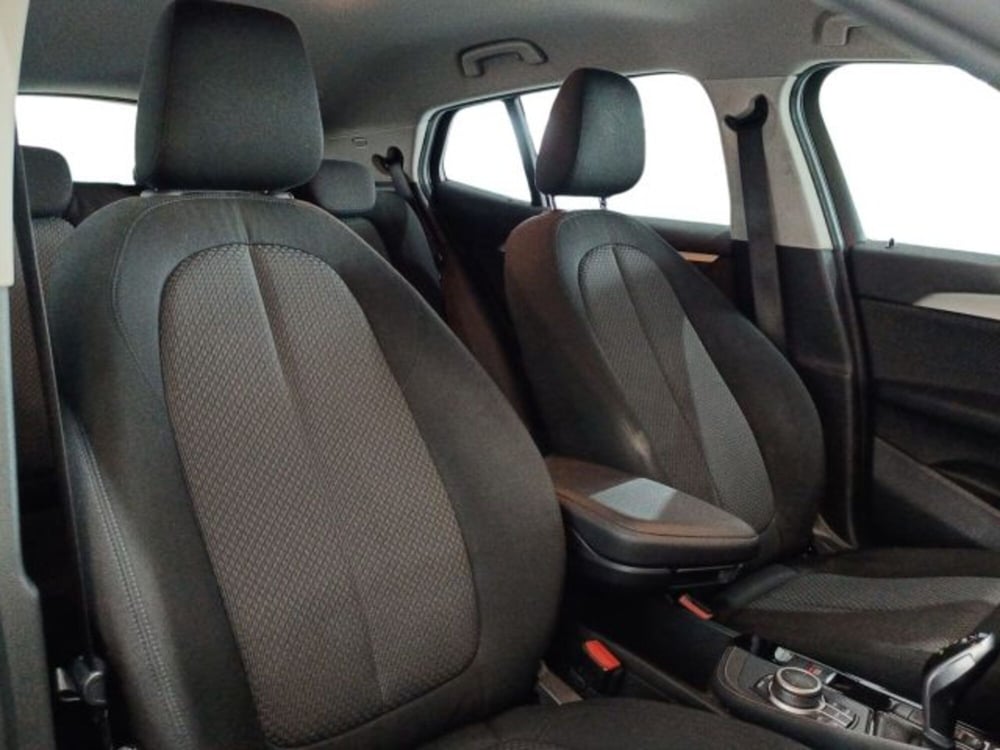 BMW X2 usata a Catania (10)