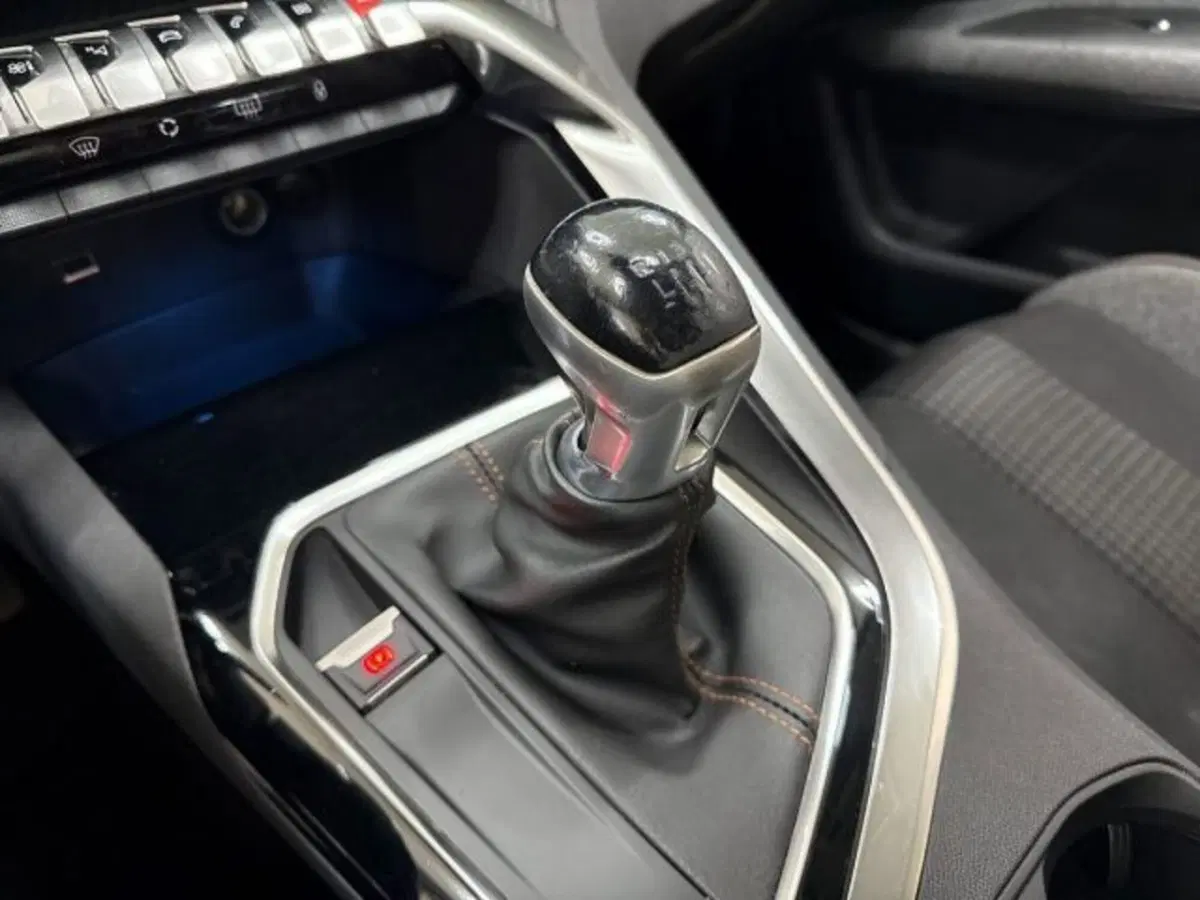 Peugeot 3008 usata a Catania (8)