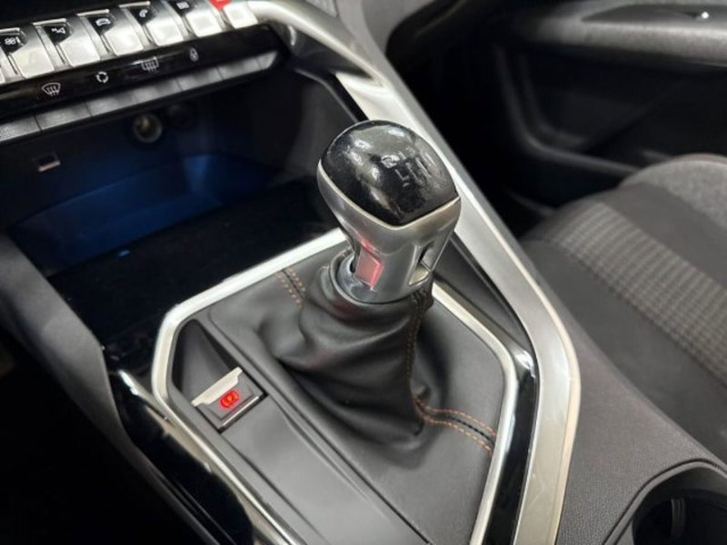 Peugeot 3008 usata a Catania (8)