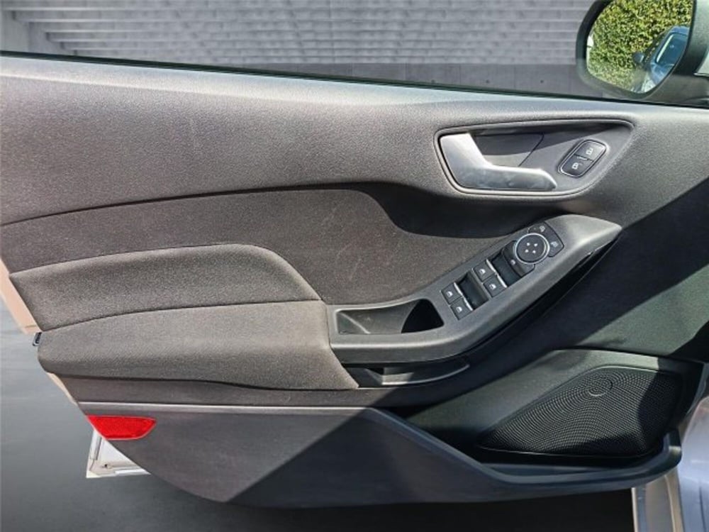 Ford Fiesta usata a Bari (8)