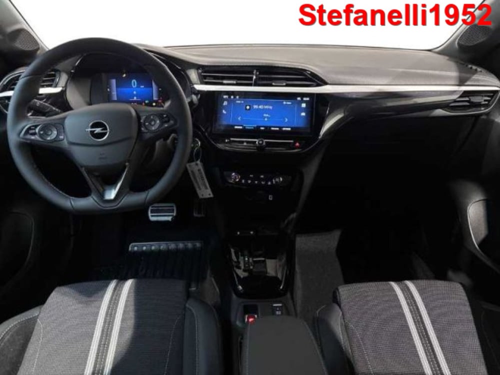 Opel Corsa nuova a Bologna (13)