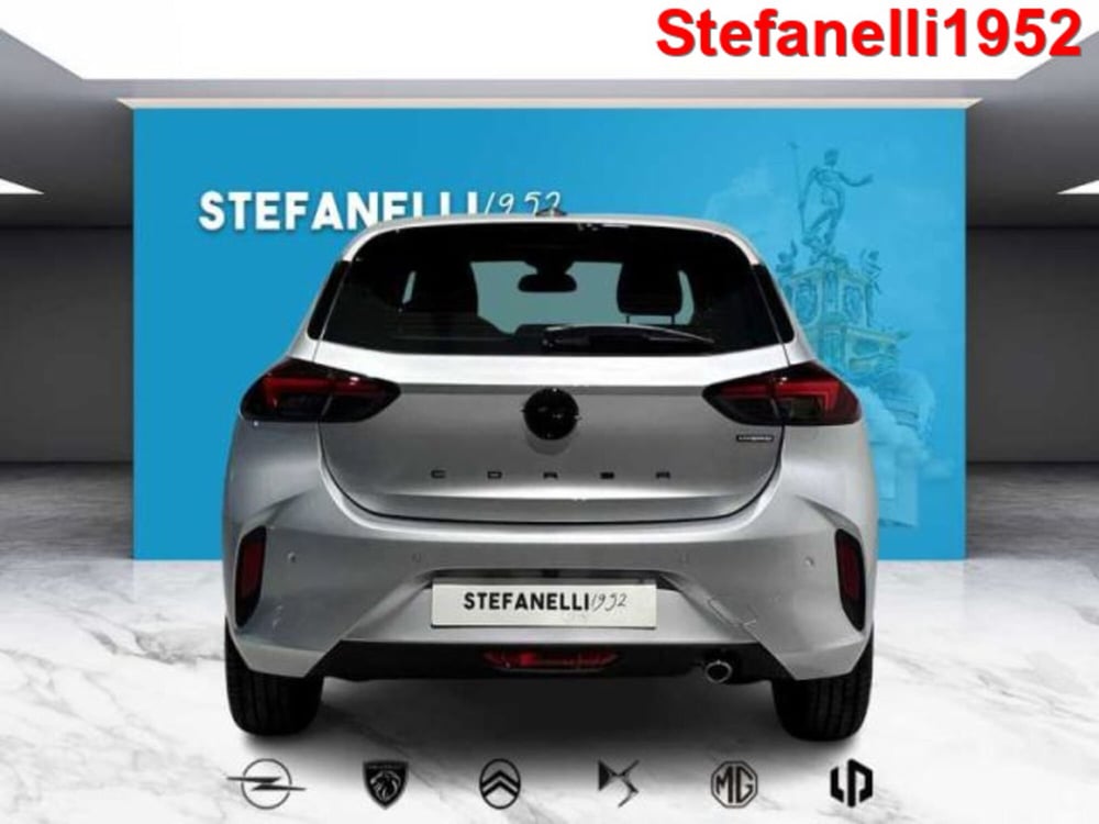 Opel Corsa nuova a Bologna (6)