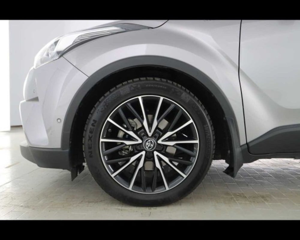 Toyota Toyota C-HR usata a Bologna (14)